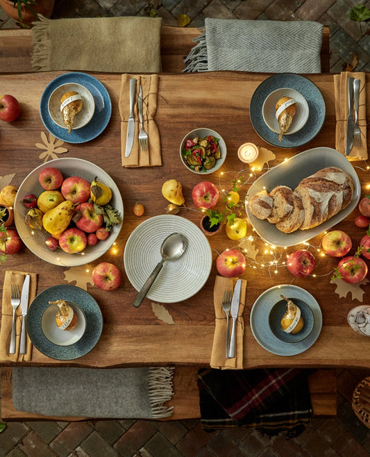 How to set a table the right way