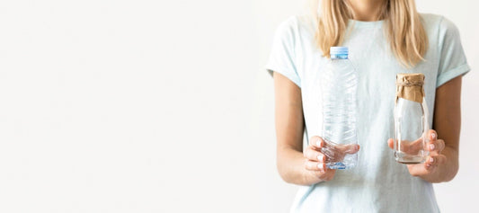 What is the Difference Between Glass Water Bottles & Plastic Water Bottles?