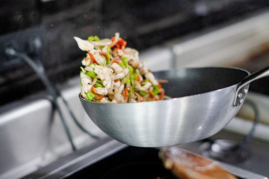 What Are the Different Uses of Pans? From Frying to Baking