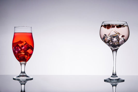 Red Wine Glass Vs White Wine Glass: Understanding the Difference