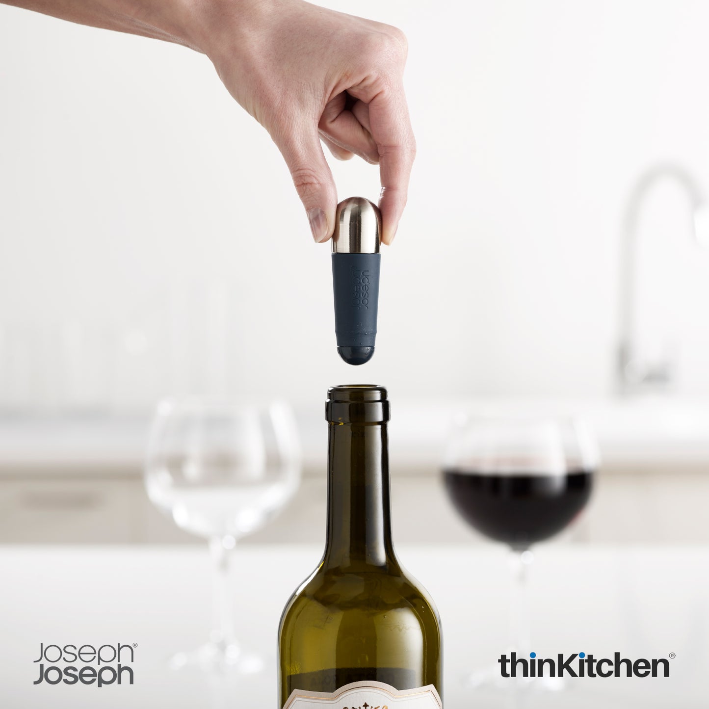 Joseph Joseph Barwise Twist Lock Wine Stoppers Set of 2 | Premium Wine Bottle Stoppers & Sealers | Airtight Leakproof Seal for Fresher Wine | Easy Twist-Lock Mechanism with Chrome-Plated Cap