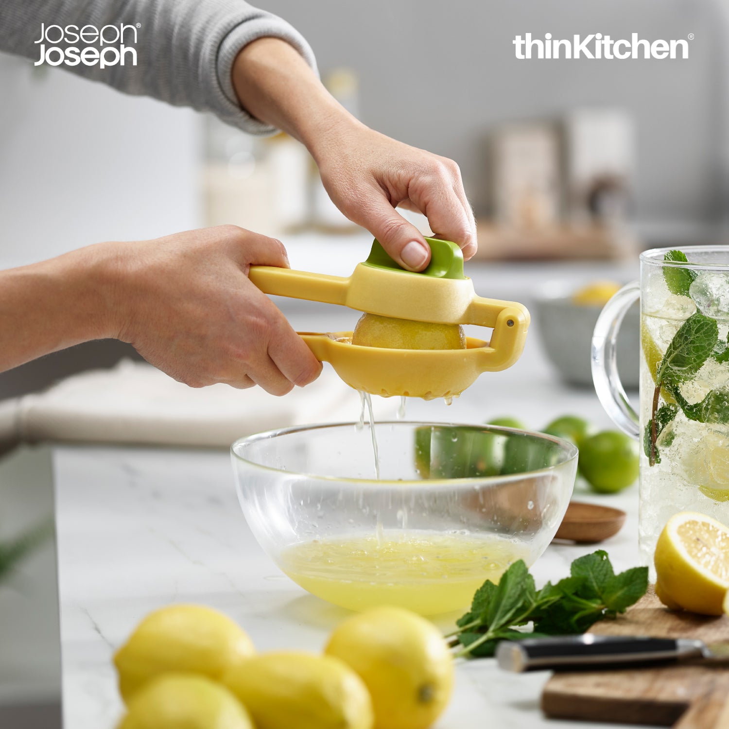 Joseph Joseph Juicemax Dual Action Citrus Press, Premium Manual Lemon Squeezer & Citrus Juicer, Easy-Squeeze Handles, Twist Reamer, Dishwasher Safe – Yellow - 10