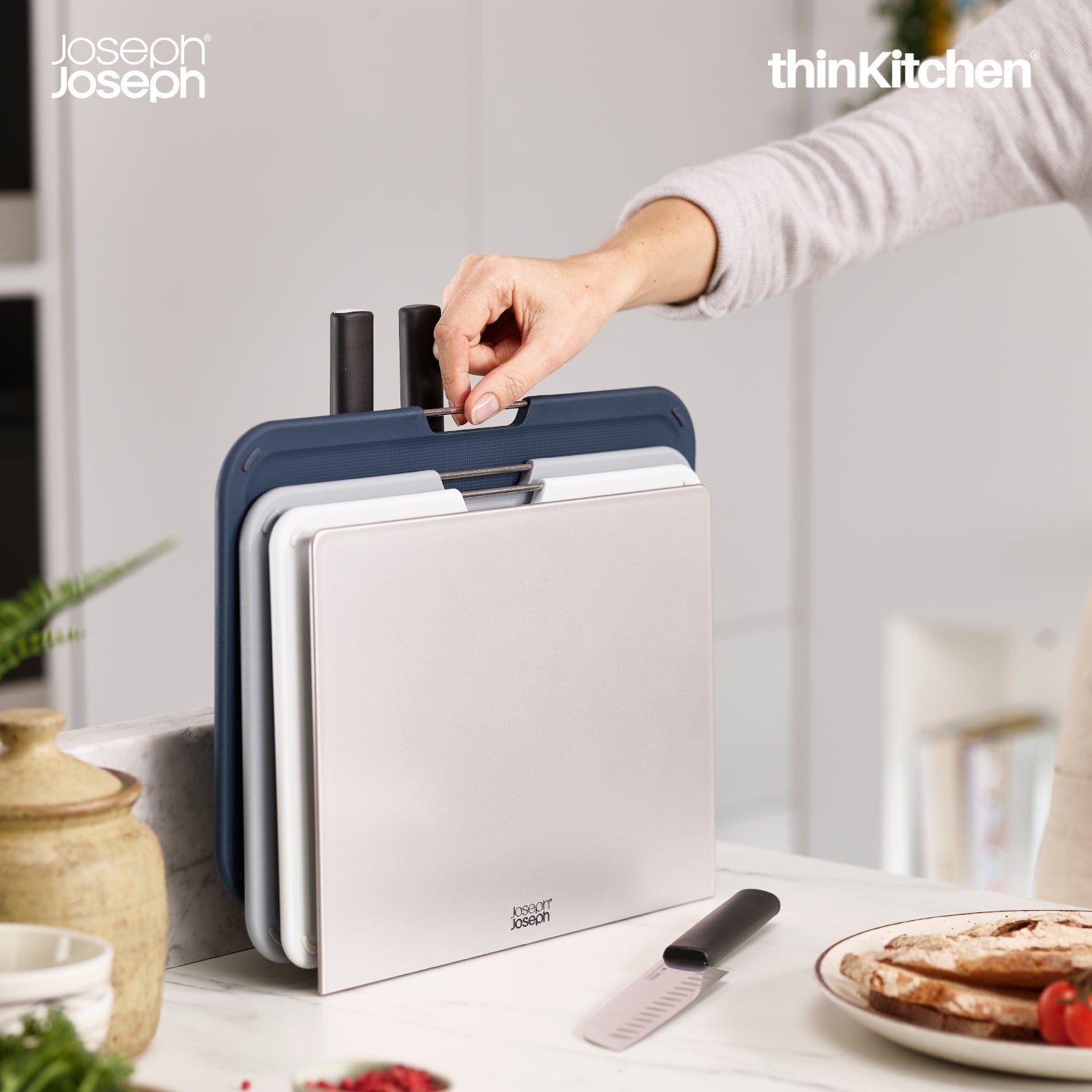 Joseph Joseph Nest Boards Plus 6-Piece Knife & Cutting Board Set – Premium Colour-Coded Chopping Boards & Knives with Storage Stand - 13