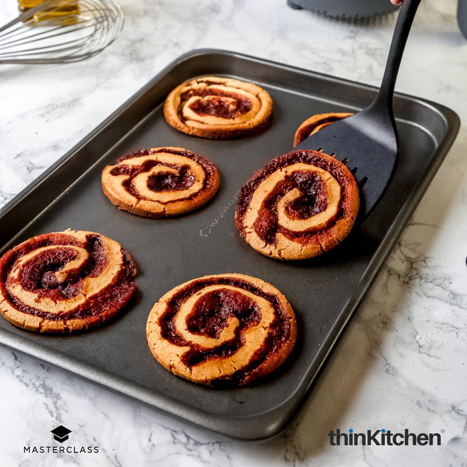 MasterClass Non-Stick Baking Tray – Heavy Duty Carbon Steel Oven Tray for Baking, Roasting Grilling Easy Release Non-Stick Surface Durable,