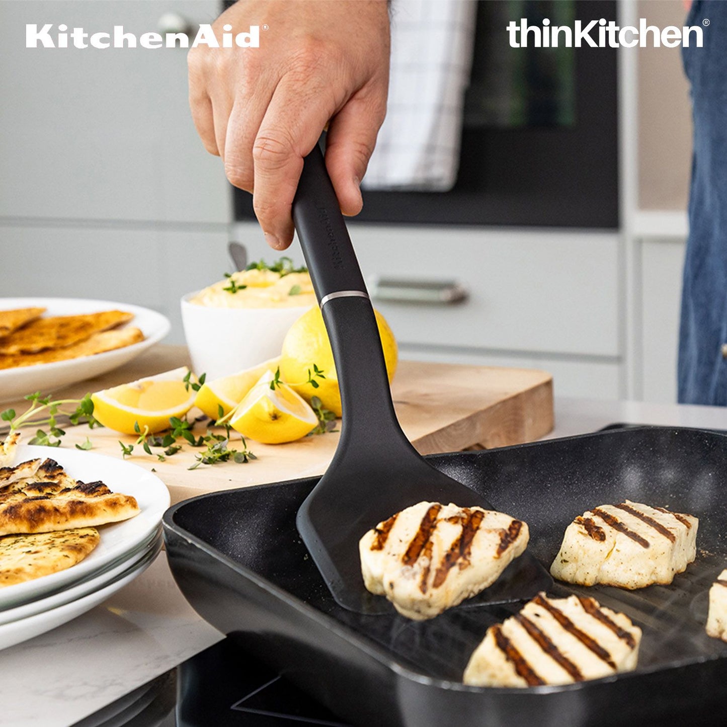 KitchenAid Solid Turner, Matte Black, Heat Resistant Cooking Utensil, Non-Stick Safe with Durable Handle, 34cm