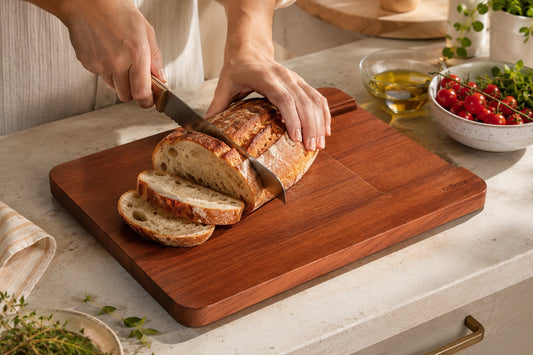 Simple Steps While Selecting a Chopping Board for Your Home