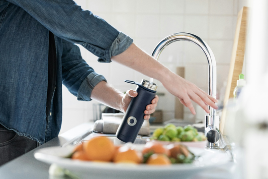 How To Clean a Water Bottle the Right Way