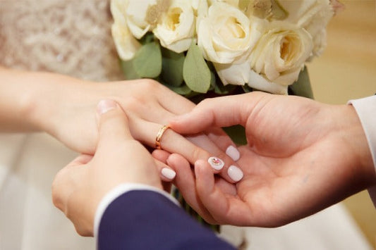 Wedding Gifting Made Easy: Best Gift Items for Marriage Celebrations