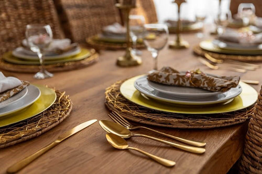 Top Table Styling Ideas and Tips to Follow This Summer
