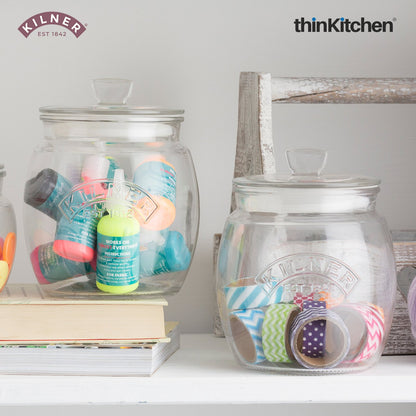 Kilner 2 Litre Universal Clear Glass Storage Jar with Airtight Lid – Stylish Glass Kitchen Storage Jar for Biscuits, Treats & Pantry Essentials – BPA-Free, Reusable & Decorative