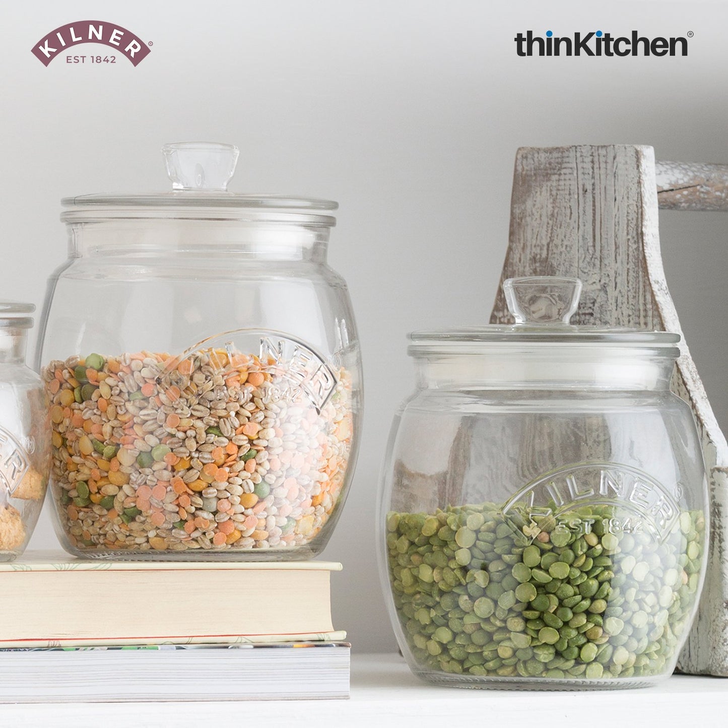 Kilner 2 Litre Universal Clear Glass Storage Jar with Airtight Lid – Stylish Glass Kitchen Storage Jar for Biscuits, Treats & Pantry Essentials – BPA-Free, Reusable & Decorative