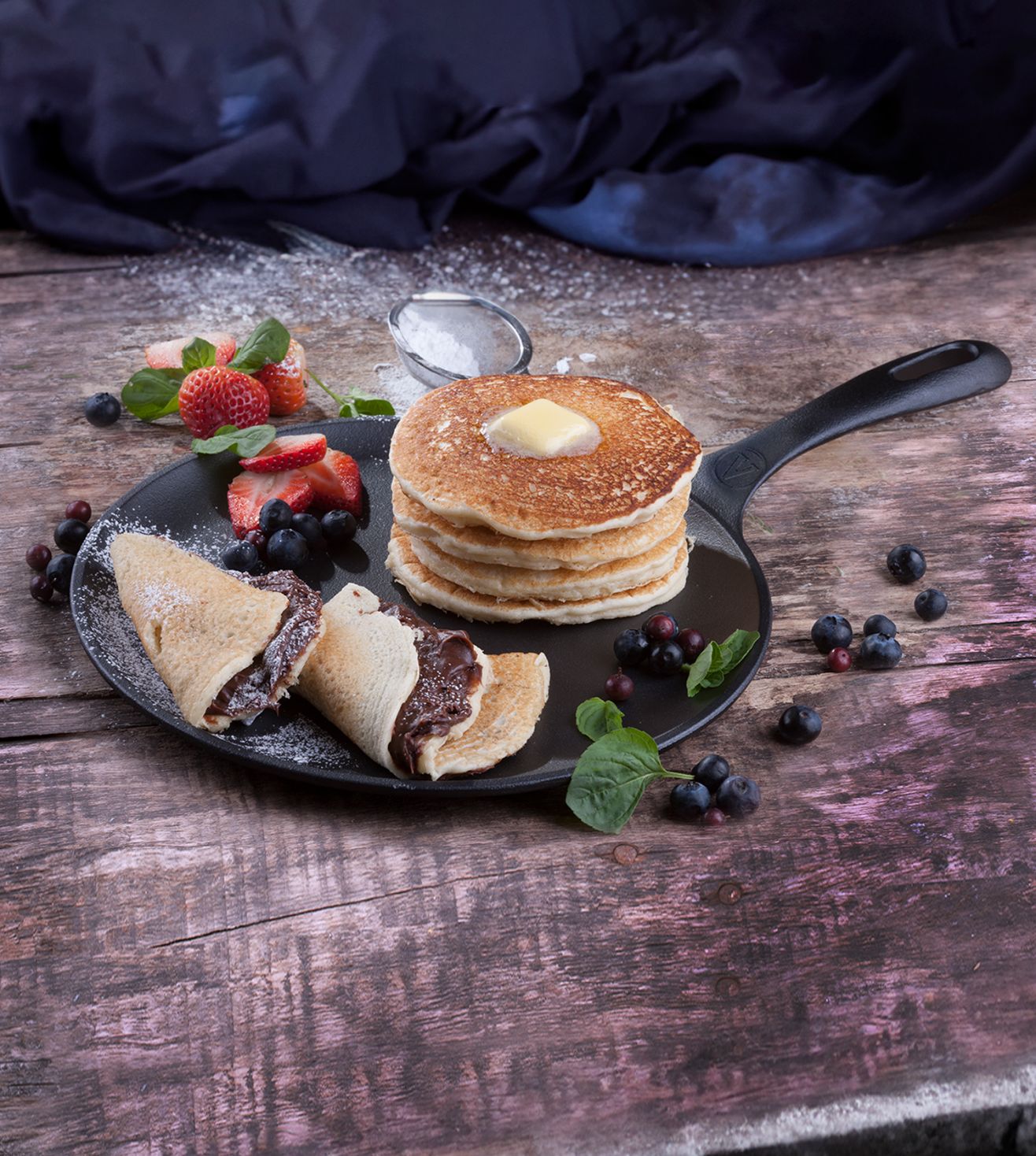 Victoria 10.5Inch Cast Iron Comal Griddle Pan with a Long Handle, Pre