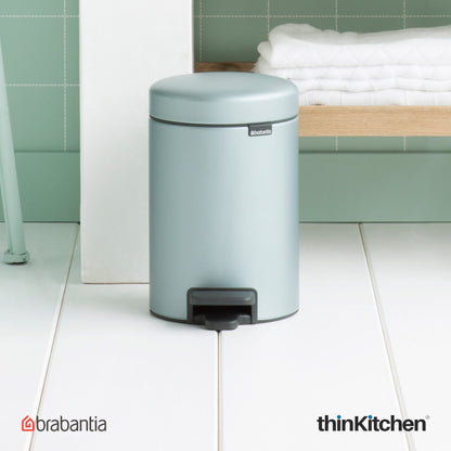 Brabantia Newicon Plastic Pedal Bin 3 Litre Metallic Mint