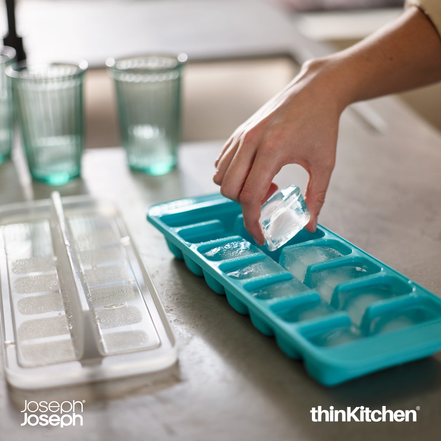 Zoku Jumbo Ice Tray In Green (Set Of 2)