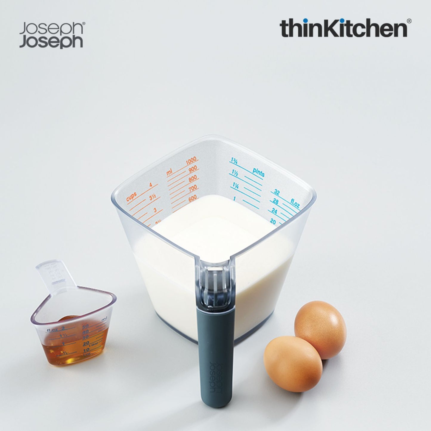 Joseph joseph Align™ 2-piece easy-read measuring jug set