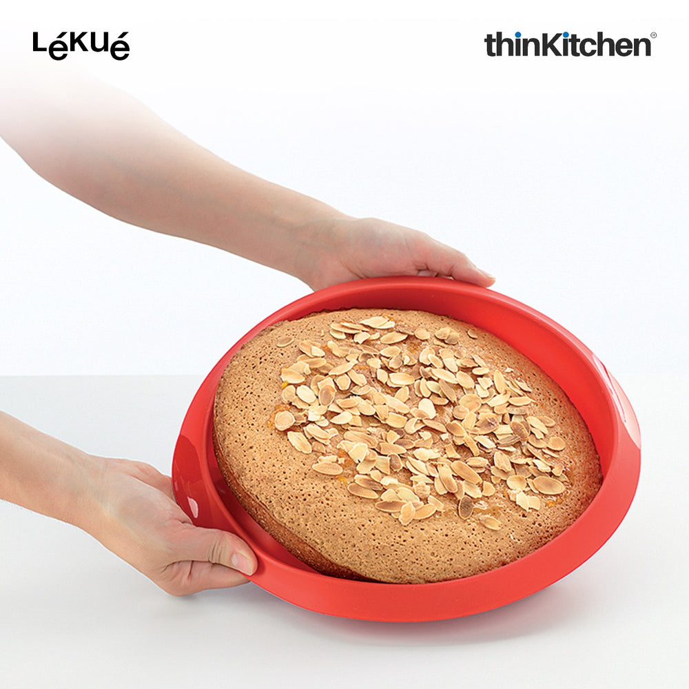 LÉKUÉ Premium Platinum Silicone Round Red Cake Mould 7.9 Inch, Non-Stick Surface, Reusable Baking Mould