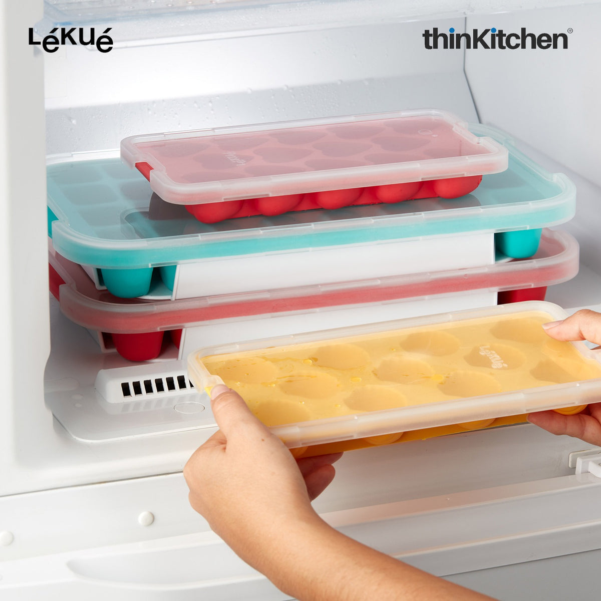LÉKUÉ Premium Round 18 Cavity Ice Cube Tray with Lid - Red | Flexible, Reusable Ice Mould
