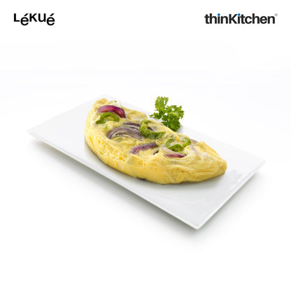 LÉKUÉ Premium Microwave Quick Omelette Maker, Platinum Silicone Reusable Omelette Mould, Non-Stick - Red