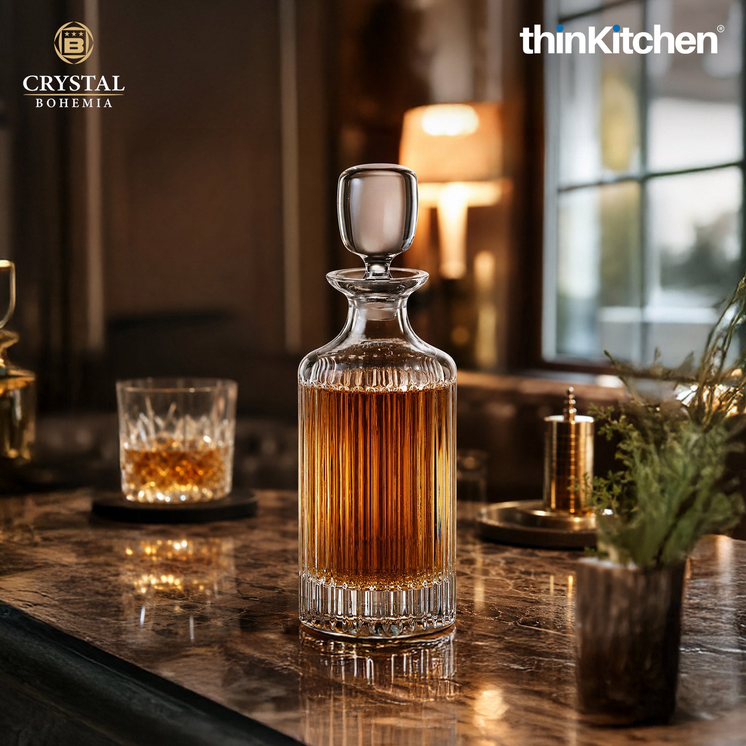 Premium Skyline Premium 750ml Whisky Decanterwith Airtight Stopper for Scotch Bourbon Whiskey - 1