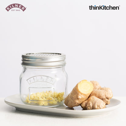 Kilner Premium 4 Pcs x 250ml Airtight, Leakproof Spice Shaker Glass Jar with Stainless Steel Shaker Lid for Salt, Spices, Herbs & Sprinkles | Reusable, BPA Free Kitchen Dispenser
