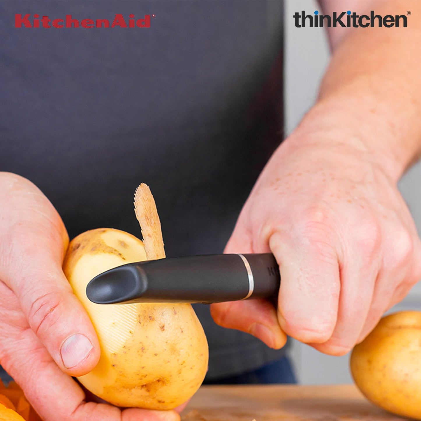 KitchenAid Euro Peeler, Matte Black, Vegetable Peeling Tool with Serrated Blade and Durable Handle, Dishwasher Safe, 20cm