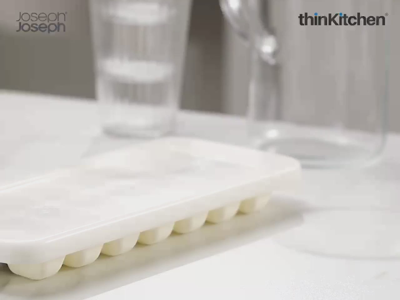 Joseph Joseph Quick Snap Plus Plastic Ice Cube Tray, Green | Easy Release Design - 4