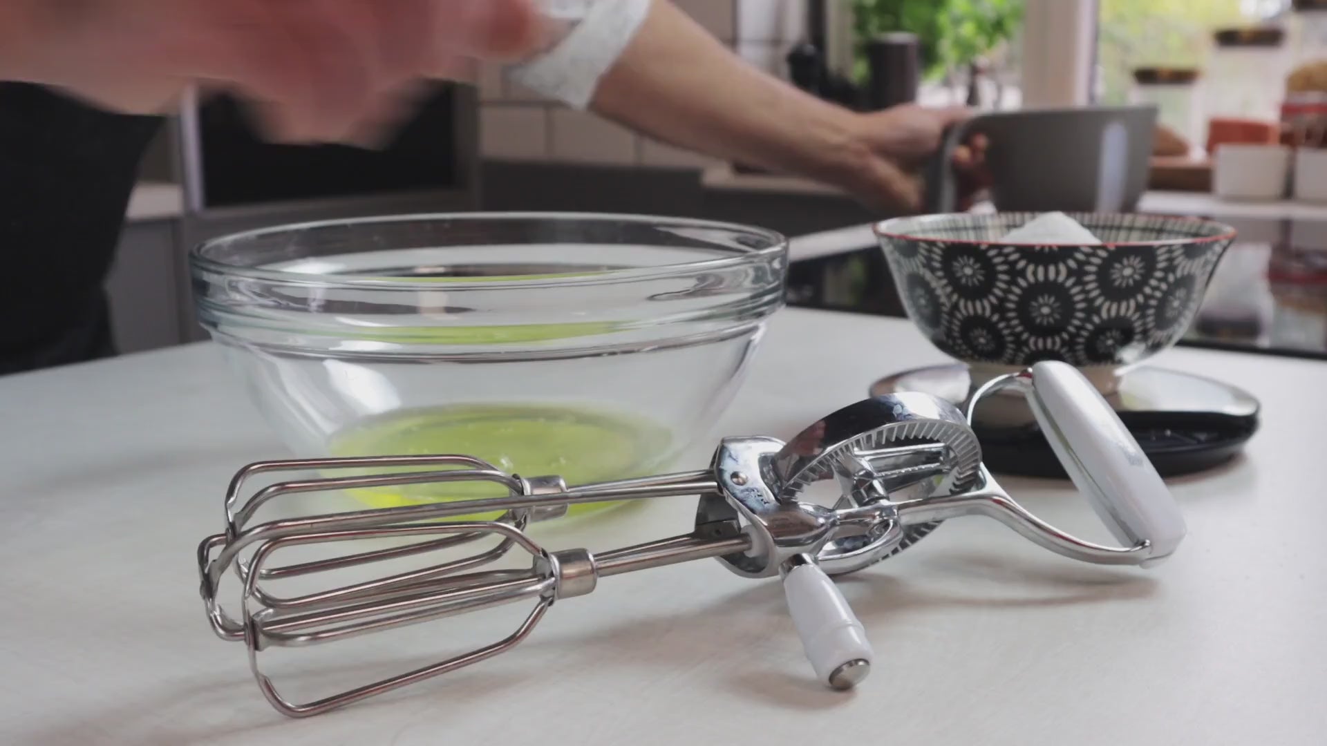 MasterClass Deluxe Rotary Stainless Steel Whisk, 30cm - 4