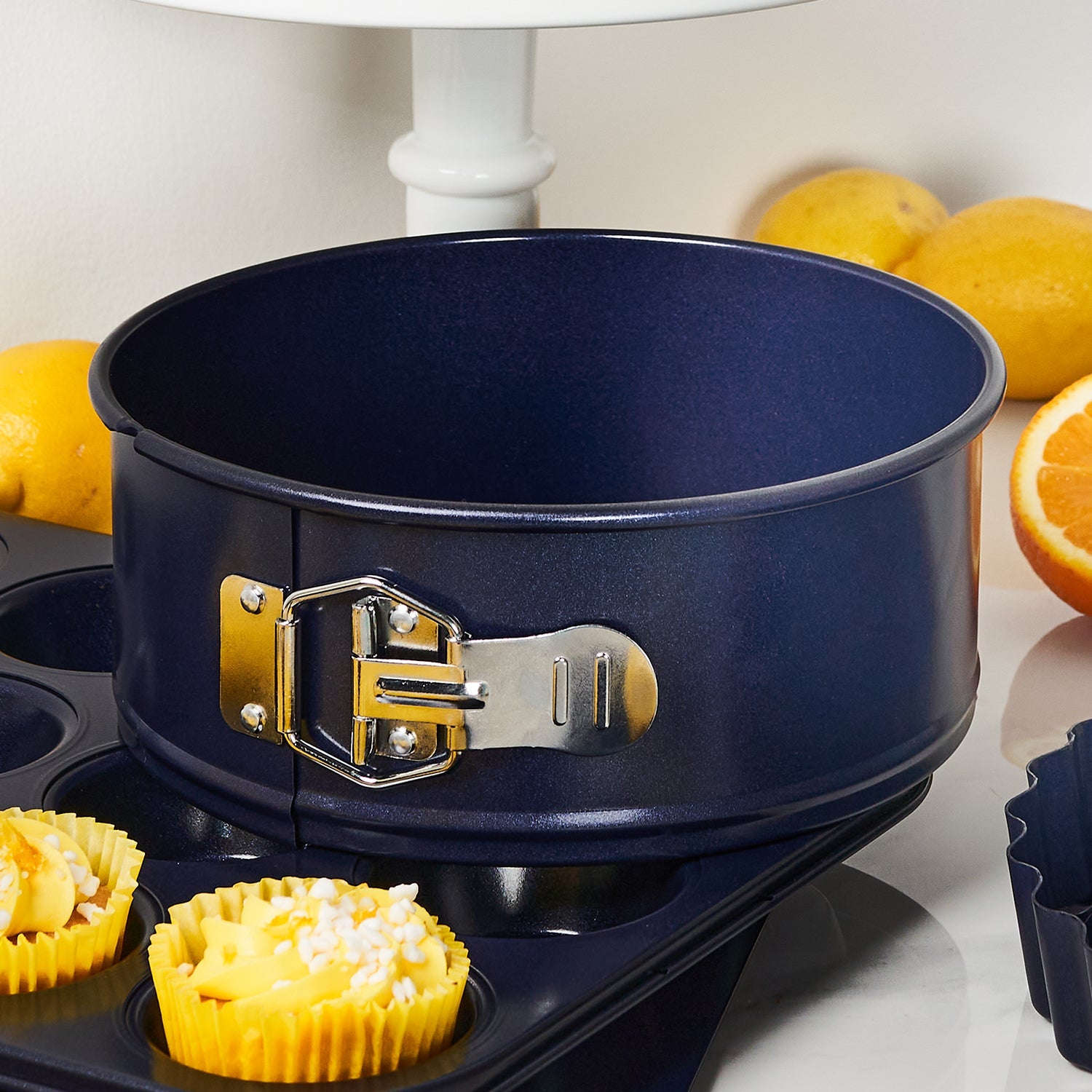 Zyliss Durable Non-Stick Springform Cake Pan (8in/20cm)